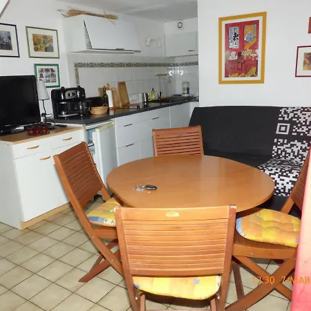 Genois 1 Holiday home *