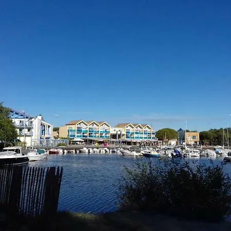 Holiday home Genois 1