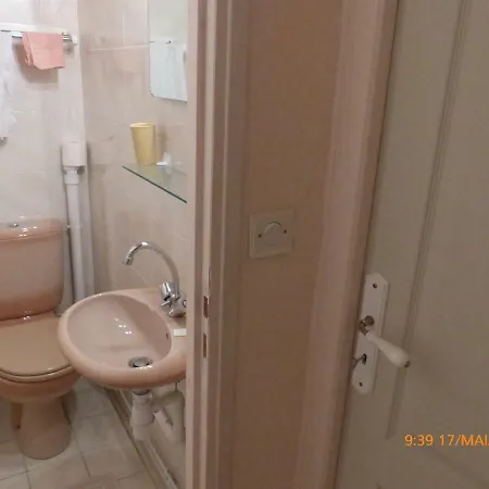 Holiday home Genois 1 *